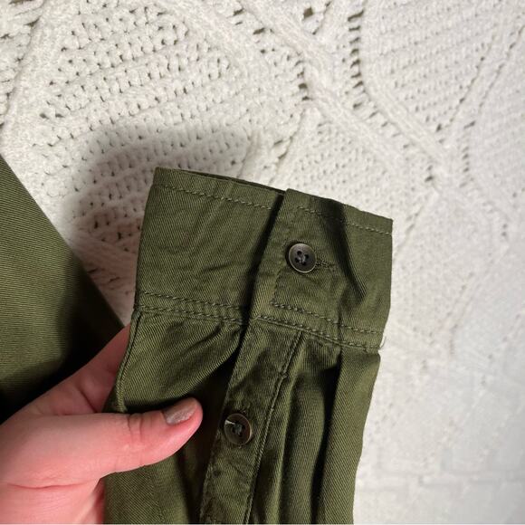 NWT LIFE IN PROGRESS | Army Green Military Button Down Women's Shirt S - Picture 5 of 8